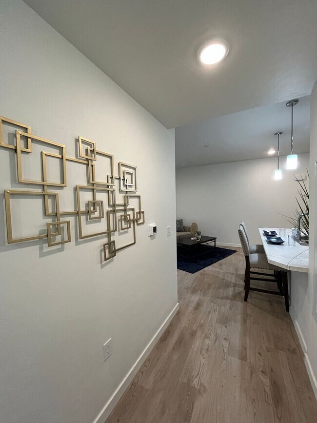 Building Photo - 4715 Lexington sky lane