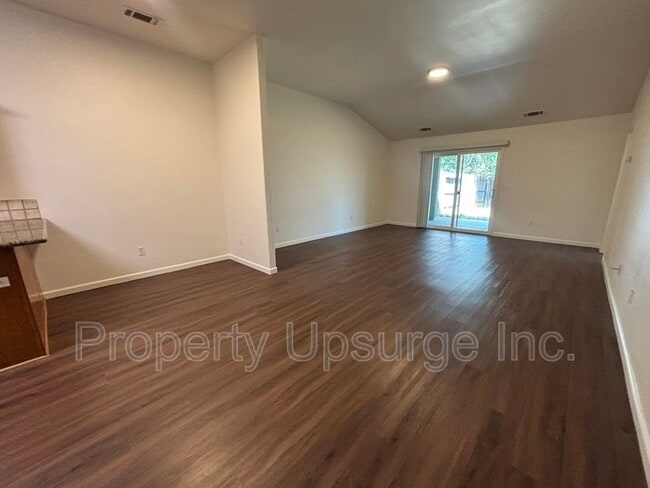 Building Photo - 3715 Silvario Ct