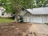Building Photo - 2456 Needle Palm Way