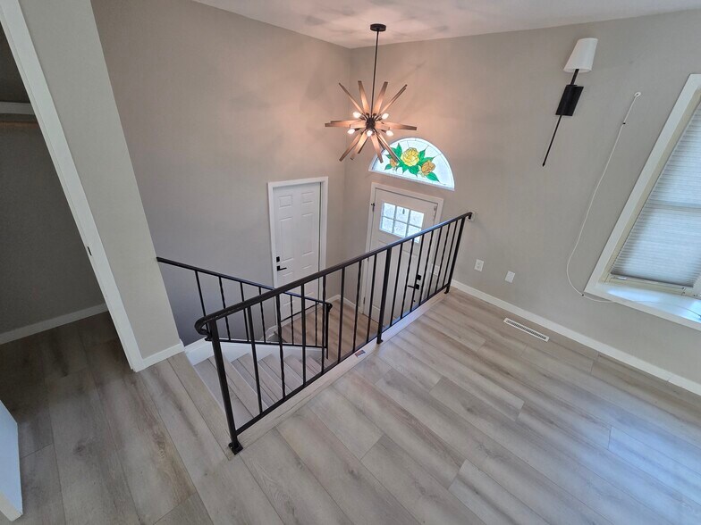 Building Photo - 2620 Penacho Cir