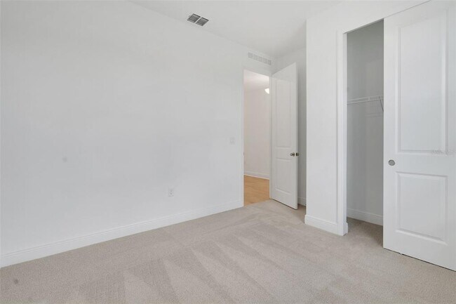 Building Photo - 1018 Swamp Chestnut Lp