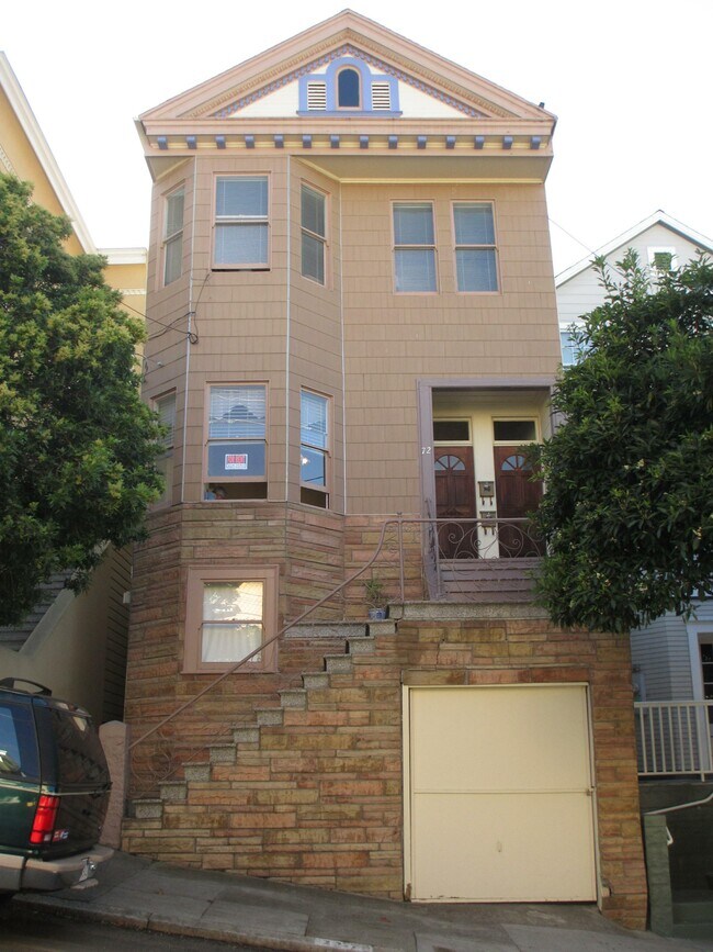 Building Photo - 72 Whitney St