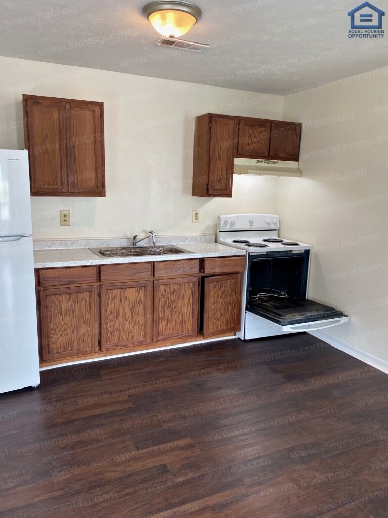 Building Photo - 166 Dogwood Pointe Dr