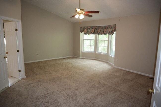 Building Photo - Gorgeous Single Family Home in Gaithersburg
