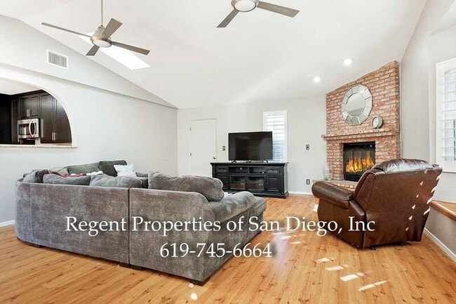 Building Photo - 274 Cheryl Pl