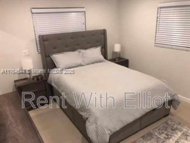 Primary Photo - 1648 Funston St