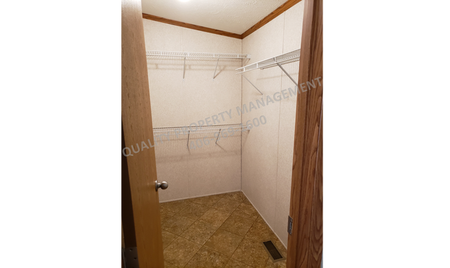 Building Photo - 9805 RUDIO