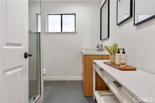 Building Photo - 931 Camino Ramon