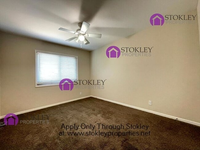Building Photo - 17650 Mayflower Dr