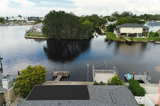 Building Photo - 6617 Harbor Dr