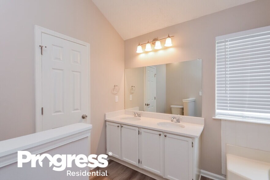 Building Photo - 6474 Rebecca Way