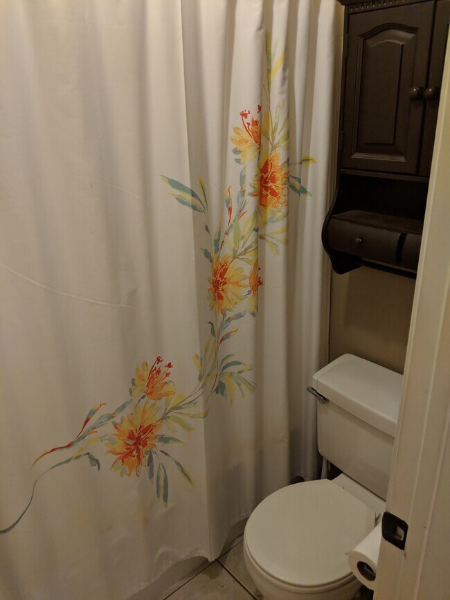 Building Photo - 1308 Meadow Lark Dr