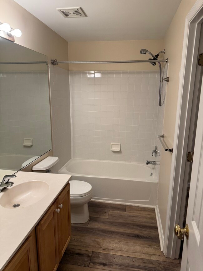 Building Photo - 5448 Summer Leaf Ln