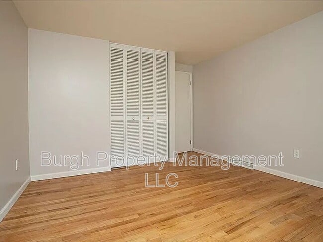 Building Photo - 1248 Satellite Cir