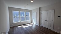 Building Photo - 12742 Verdant Wy