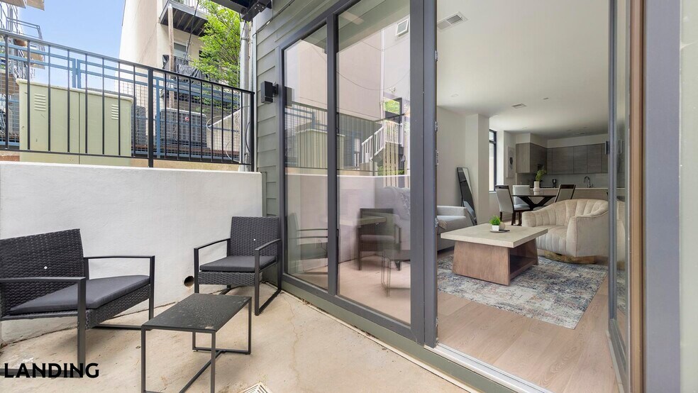 Building Photo - 1128 10th St NW