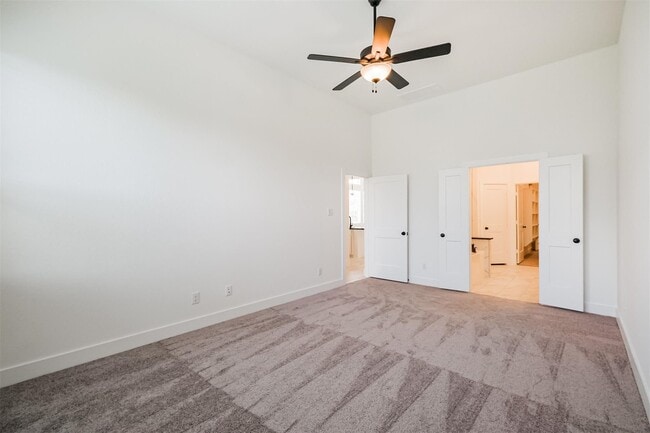 Building Photo - 1547 Cathedral Bend Drive