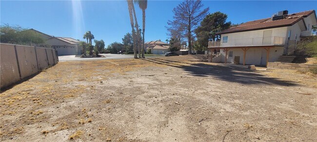 Building Photo - 2784 Belcastro St