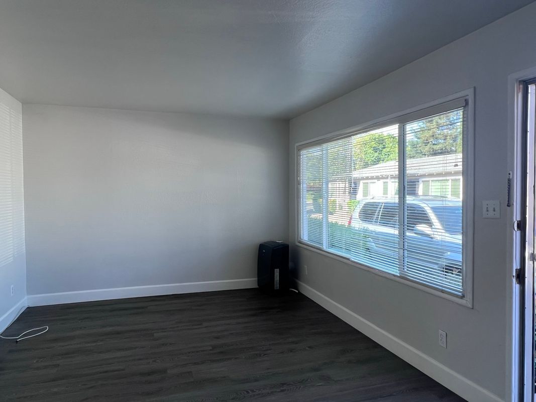 Building Photo - 187 Old Bernal Ave