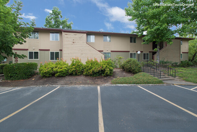 Building Photo - Updated & Stylish 1-Bedroom Condo with Top...