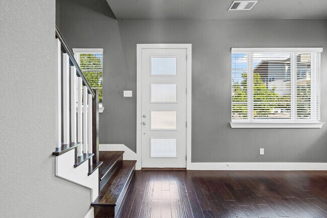 Building Photo - 126 Wimberly St