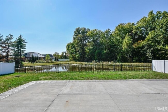 Building Photo - 11134 Ensle Dr