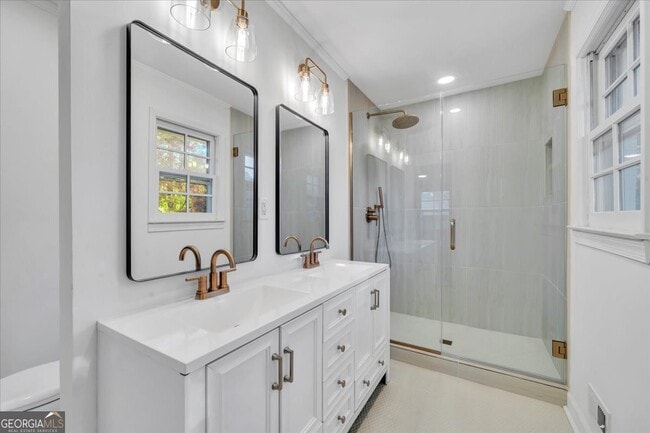 Building Photo - 1806 Knox St