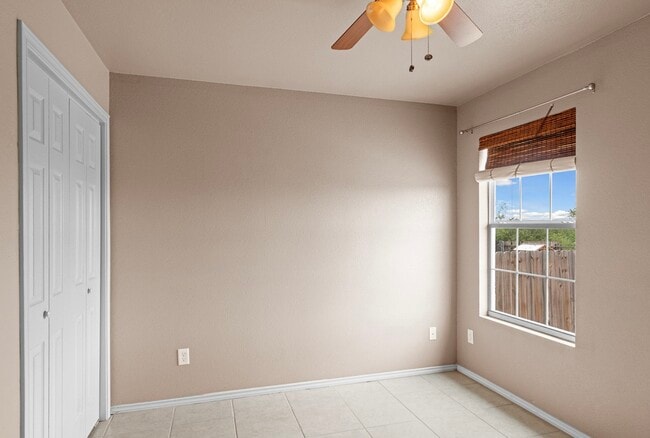 Building Photo - 271 Vista Hermosa