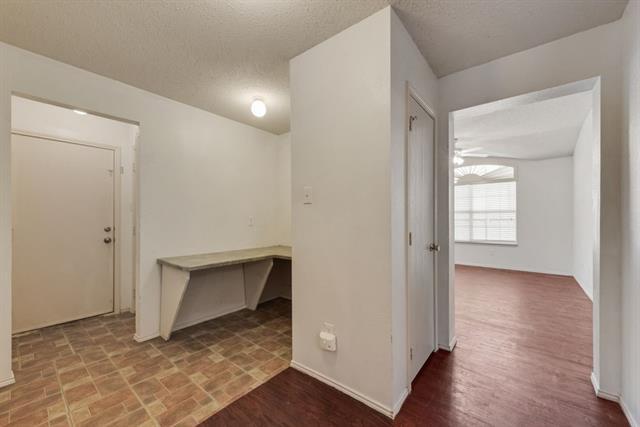 Building Photo - 3113 Candlebrook Dr