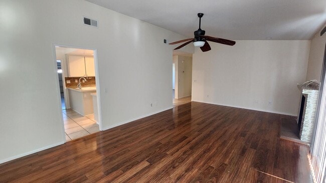 Building Photo - AVAILABLE NOW!! North San Bernardino