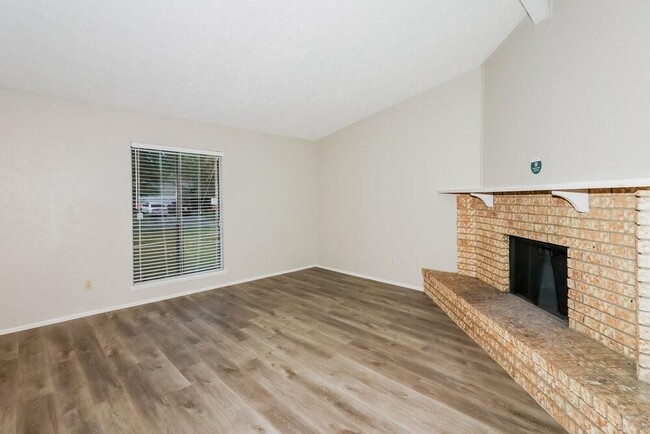 Building Photo - 17319 Northern Star Dr