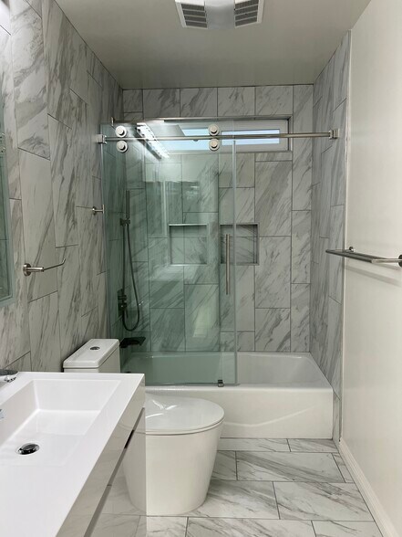 Building Photo - 33751 El Encanto Ave