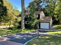 Building Photo - 37 Hewlett Dr