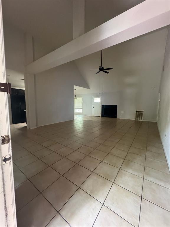 Building Photo - 6918 Puerta Vista Ln