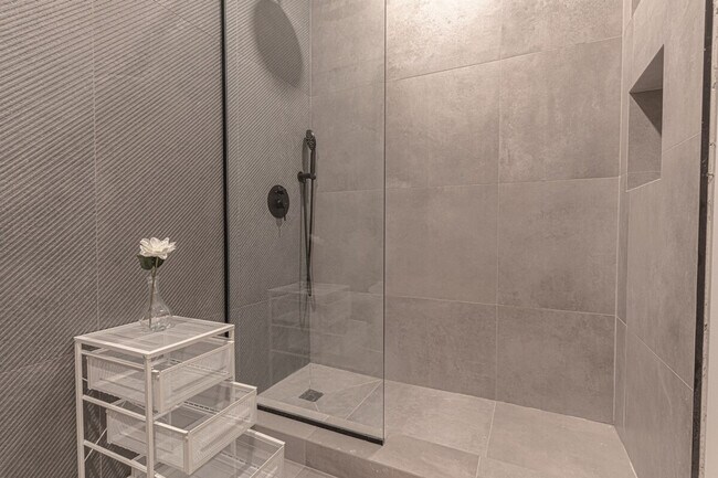 Building Photo - 233 Covert St.