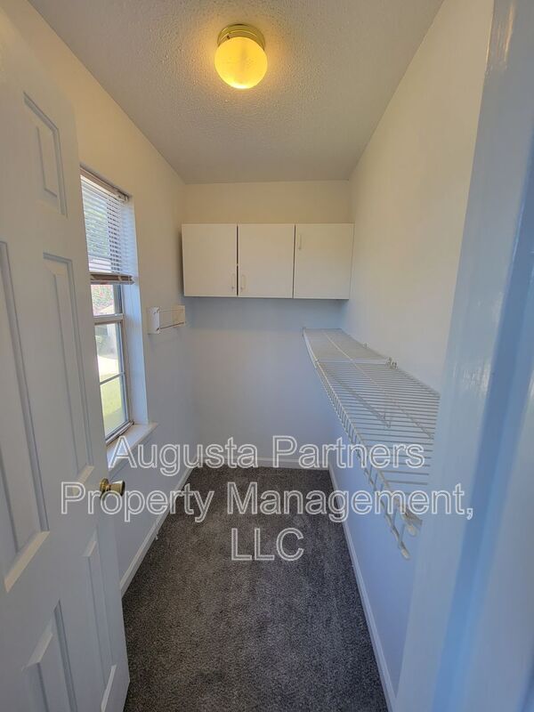 Building Photo - 157 Moss Creek Dr