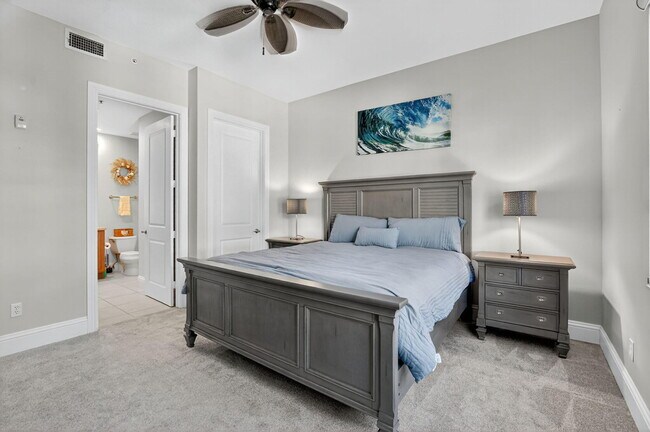 Building Photo - 226 N Latitude Cir