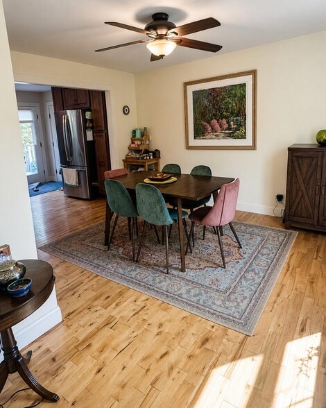 Dining Room - 5 Horseshoe Ln