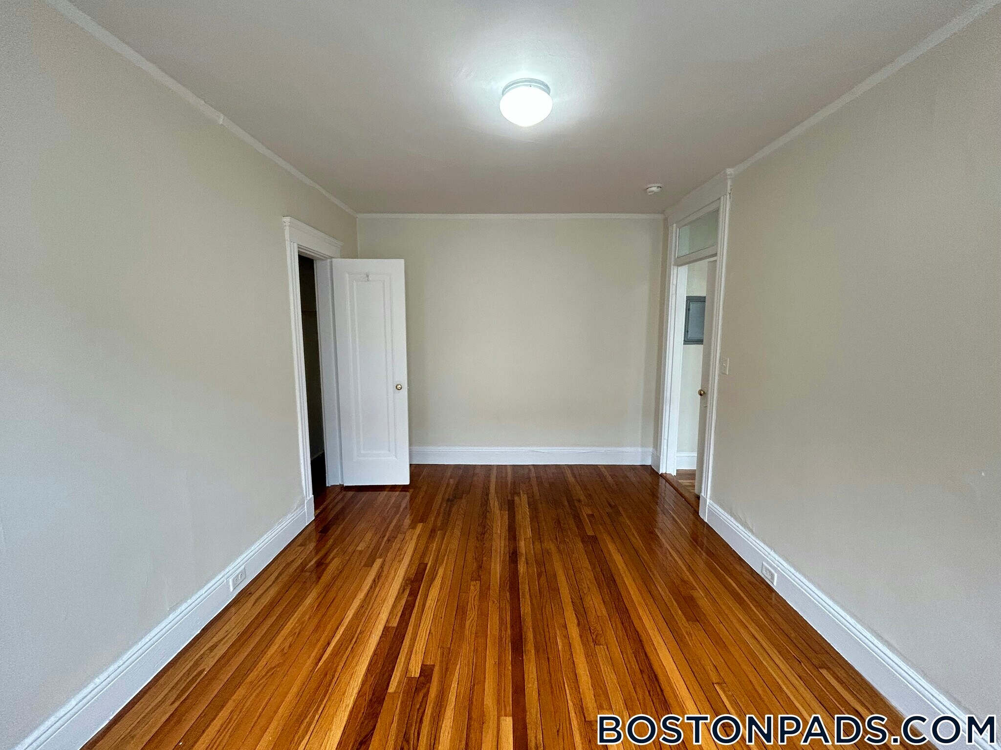 Building Photo - 1185 Boylston St