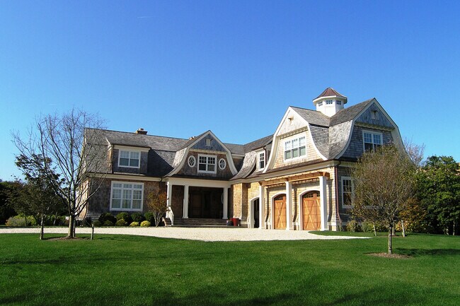 Building Photo - 95 Meadowmere Pl