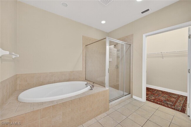 Building Photo - 9601 Spanish Moss Way