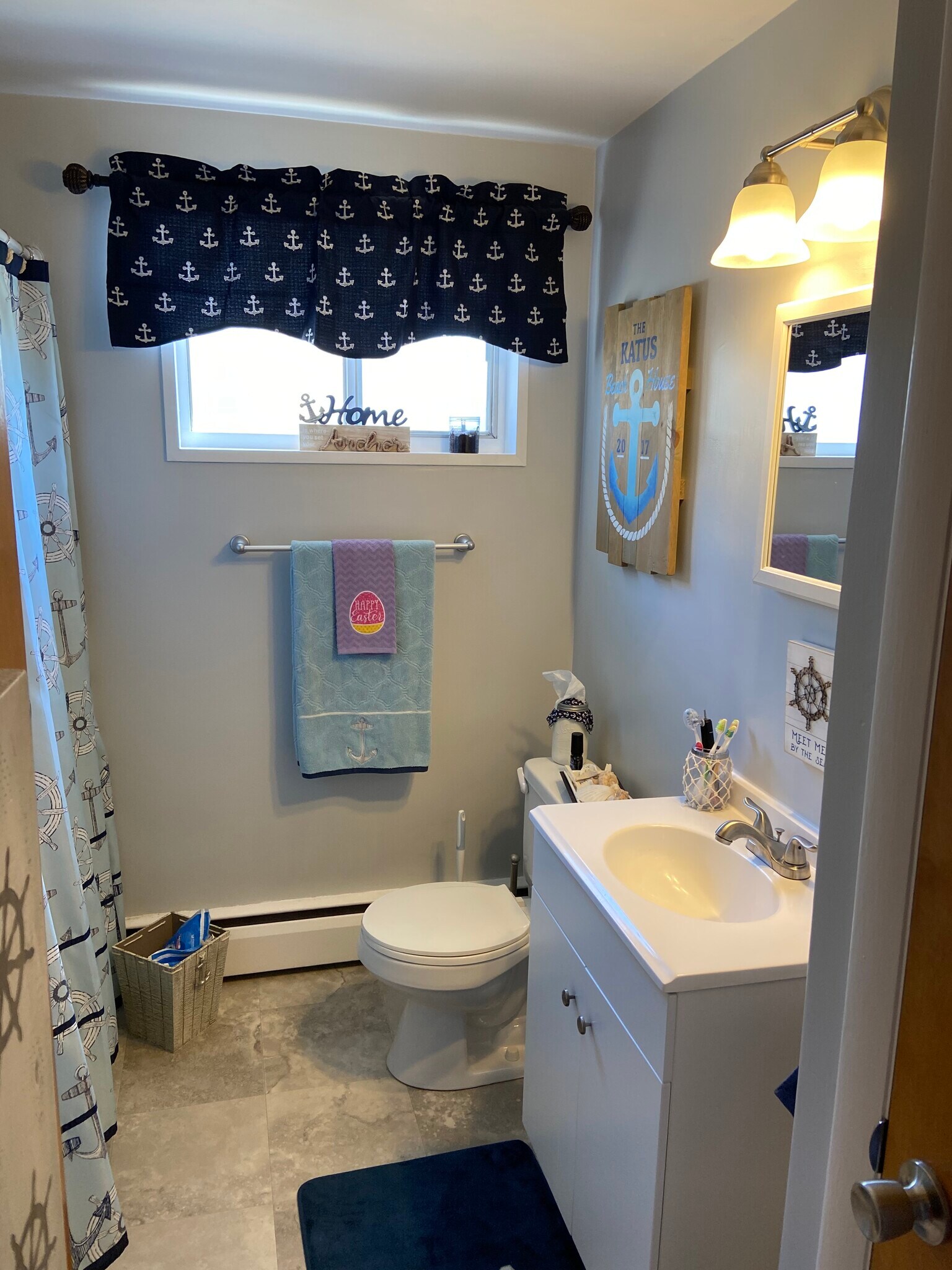 Bath - 96 Belmont Ave