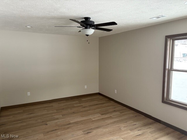 Building Photo - 2729 Barnhill Rd SE