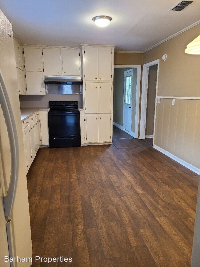 Building Photo - 3 br, 2 bath House - 417 Esther Blvd
