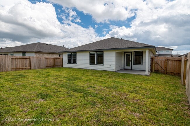 Building Photo - 8038 Brahman Ln