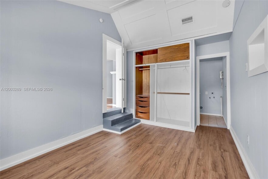 Building Photo - 392 Payne Dr