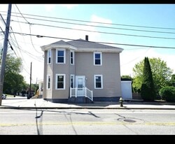 Building Photo - 1718 Smith St