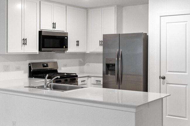 Building Photo - 2074 Solstice Lndg Dr