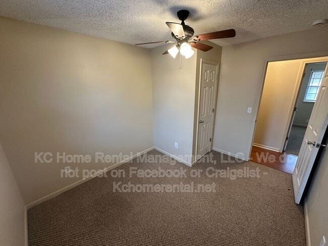 Building Photo - 124 N Garfield St