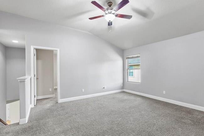 Building Photo - 10824 Dinah Dr